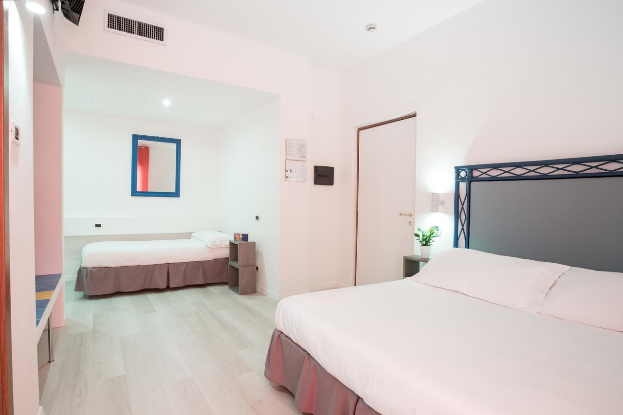 Aequa Hotel Вико Екуензе Екстериор снимка